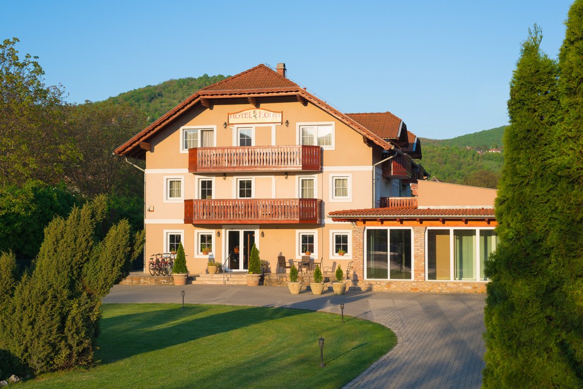 Hotel Honti recepció